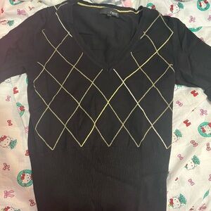 Vintage Next Black Sweater with light green Accents